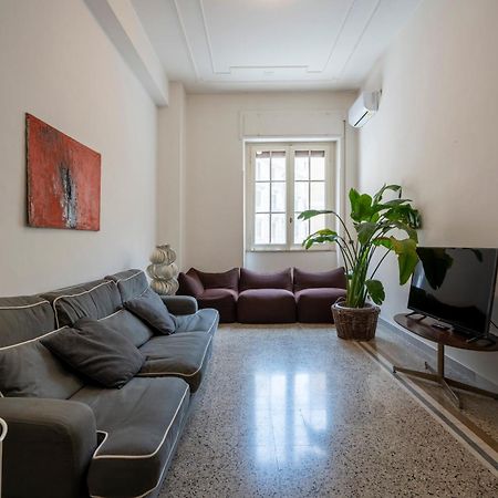 Appartamento Zaum House, Quartiere Umbertino. 120 Mq Bari Esterno foto
